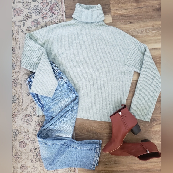 Sage Turtleneck Sweater - Picture 1 of 3